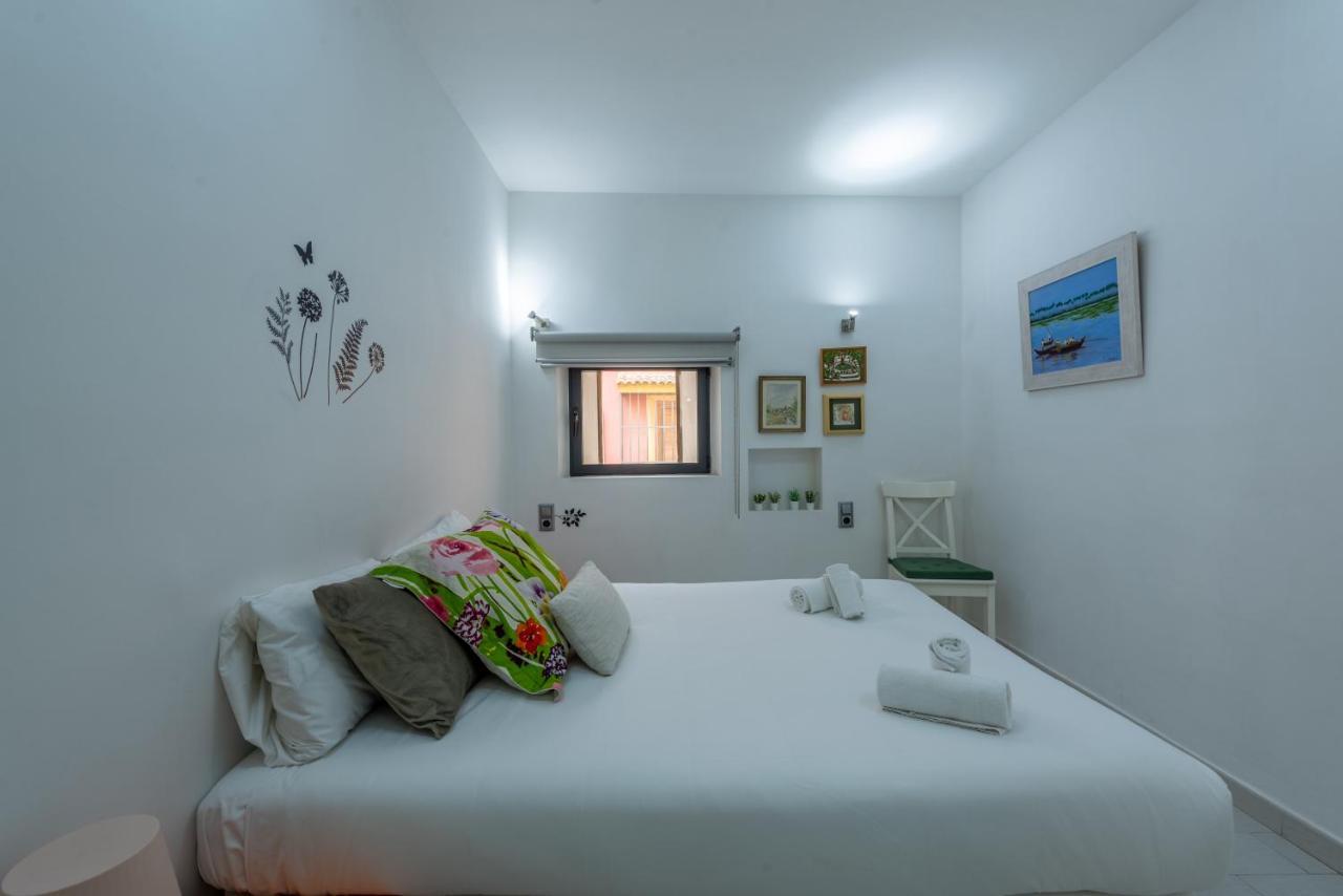Apartamento En Monumento Historico Nacional Corral Del Conde-Duque De Olivares Sevilla Eksteriør billede