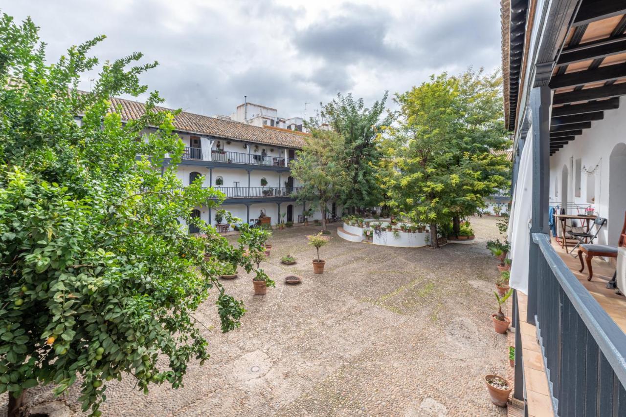 Apartamento En Monumento Historico Nacional Corral Del Conde-Duque De Olivares Sevilla Eksteriør billede